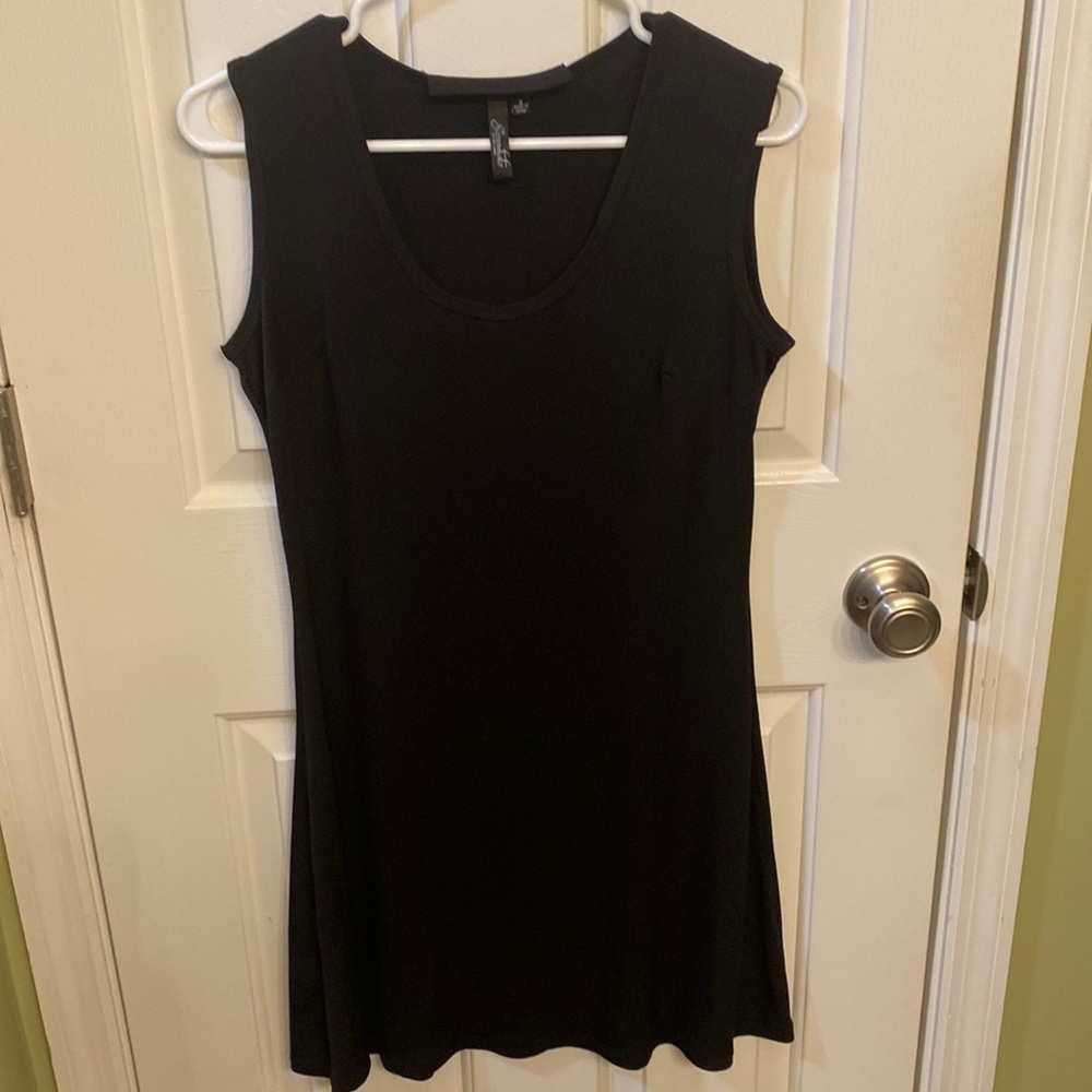 Essentials by Milano Black MIDI Small Dress